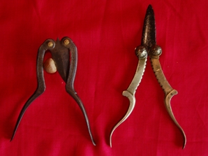 १३ कट्यारीचा अडकित्त ा