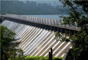 मुंबईची तहान भागविणारा तानसा तलाव