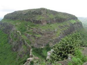 मनमाडचे अंकाई-टंकाई किल्ले