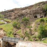 जिंतूरच्या सहा जैन लेण्या