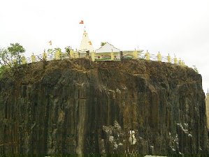 मुंबईतील गिलबर्ट हिल टेकडी