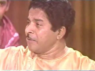 हे सुरांनो, चंद्र व्हा….