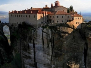 गूढ मेटेओरा