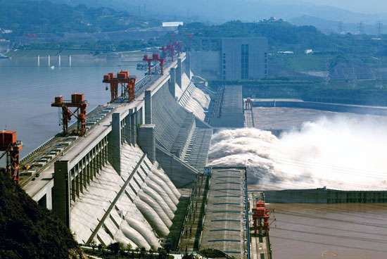 थ्री गॉर्जेस धरण