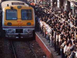 डोंबिवली रेल्वे स्थानक