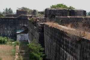 ठाणे जिल्ह्यातील अर्नाळा किल्ला