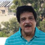 गीतांचं नशिब कधी ऊघडतं?
