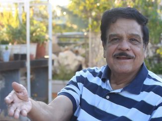 पक्के ‘काँग्रेसवाले’ असणारे गदिमा गणवेश घालून चक्क संघाच्या शाखेत का जात होते?